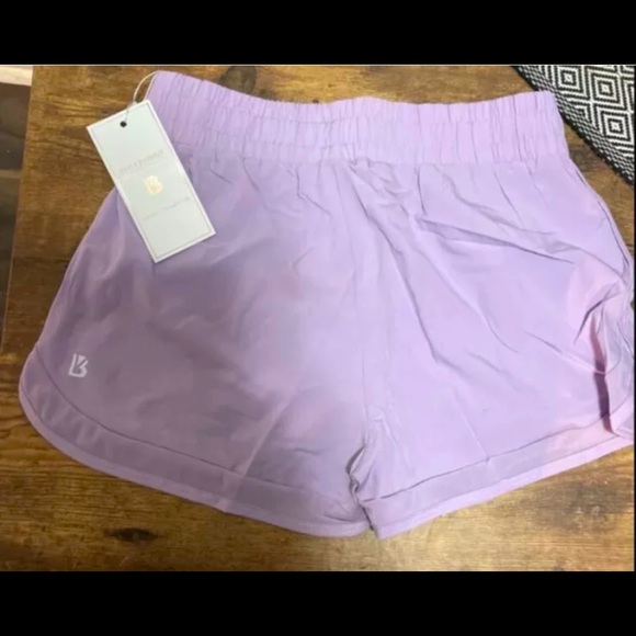 Buffbunny Collection Pants - NWT Buffbunny Shorts Lilac Size M